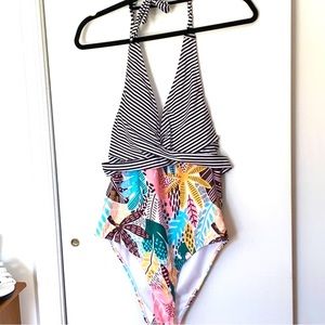 Shein Swinsuit Size 1XL